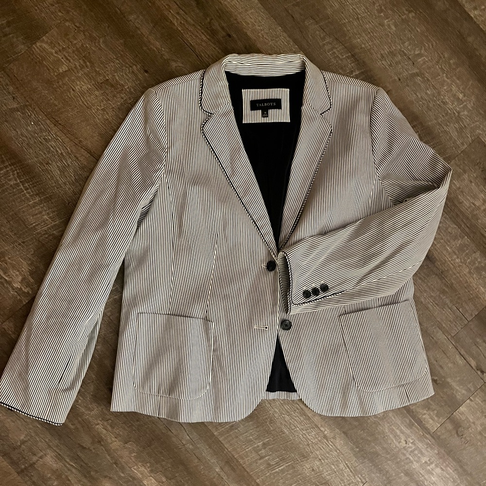 Navy seersucker blazer